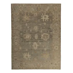 Beige Zameen Traditional Wool Rug - 7'8" x 9'7"